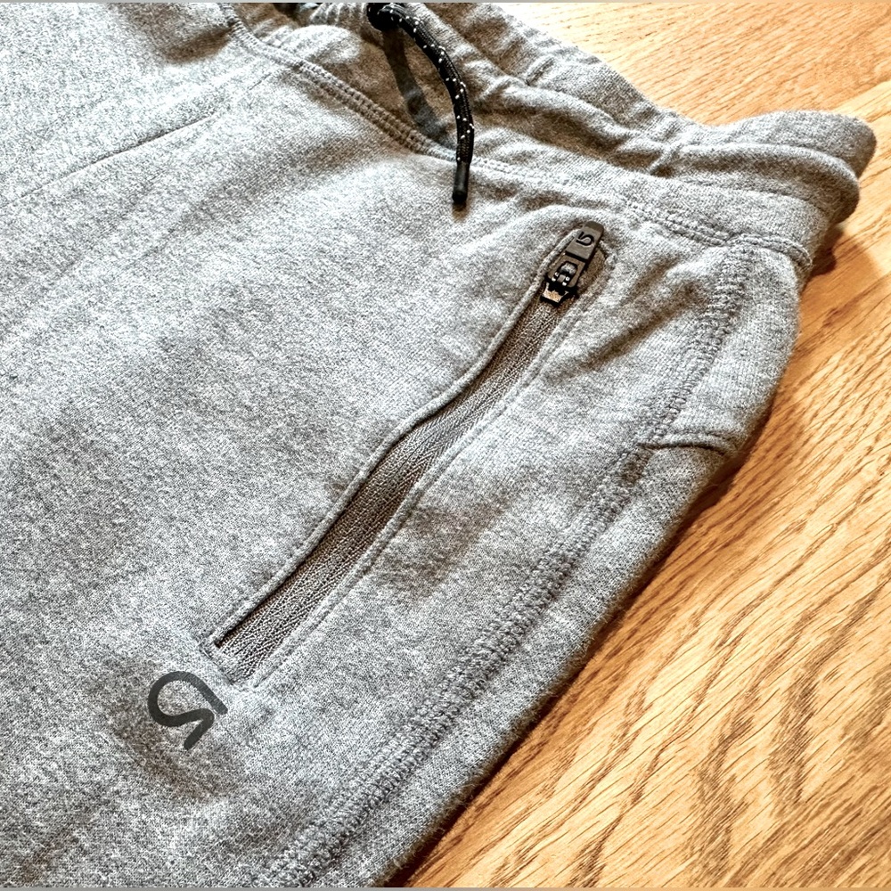 GapFit Tech Kids Joggers | Grey | XL (12)